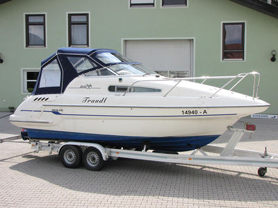 sealine s240 01