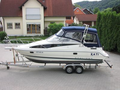 Komplett aufgebautes Verdeck Bayliner 2655