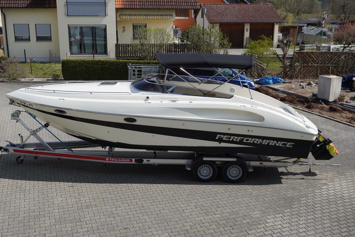 Bimini Performance 807 Sonnenverdeck 01