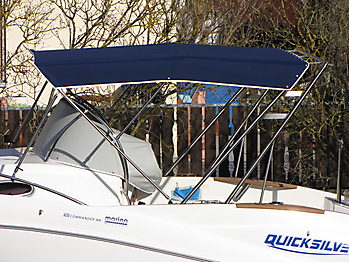 Persenning Quicksilver 635 Commander Steuerstandabdeckung 01