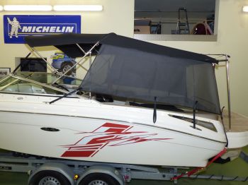 Bimini Sea Ray 240 SSE Sonnenverdeck 08