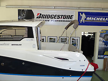 Verdeck Quicksilver activ 705 cruiser Bootsverdeck 14